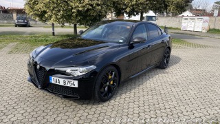 Alfa Romeo Giulia 