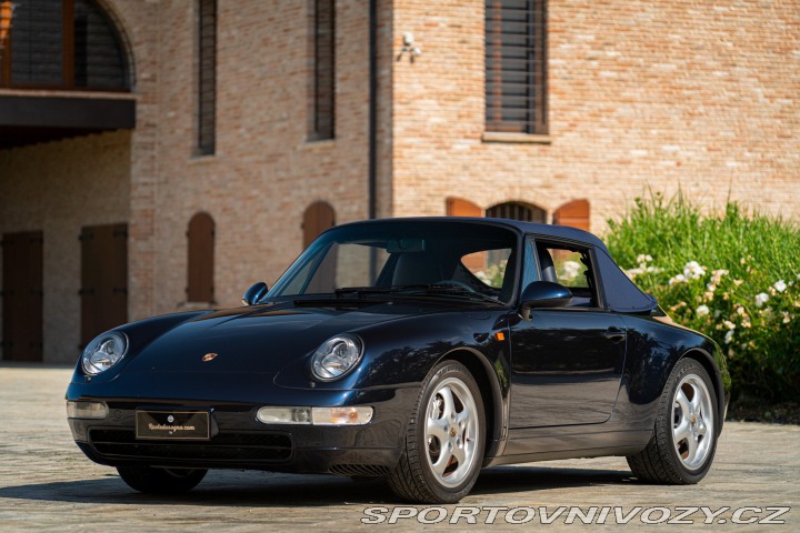 Porsche 911 993 (911) Carrera 4 Cabriolet 1995