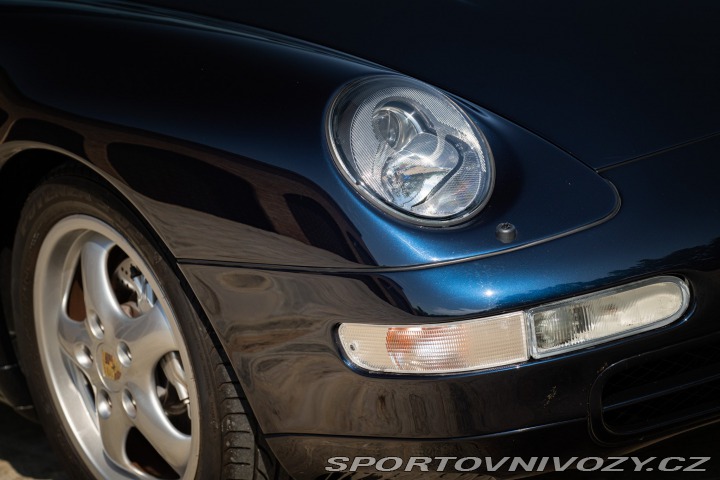 Porsche 911 993 (911) Carrera 4 Cabriolet 1995