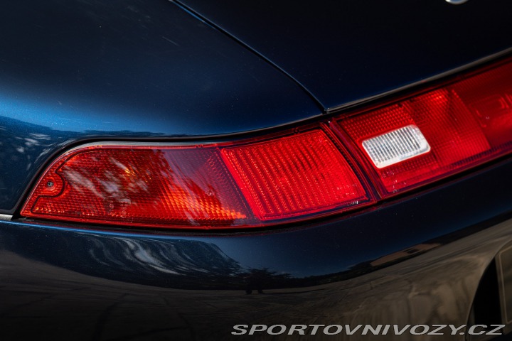 Porsche 911 993 (911) Carrera 4 Cabriolet 1995