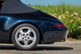 Porsche 911 993 (911) Carrera 4 Cabriolet 1995