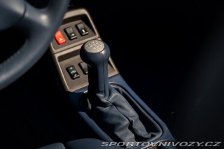 Porsche 911 993 (911) Carrera 4 Cabriolet 1995