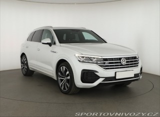Volkswagen  Touareg R-Line 3.0 TDI