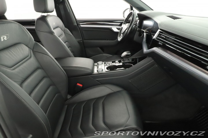 Volkswagen Ostatní modely Touareg R-Line 3.0 TDI 2019