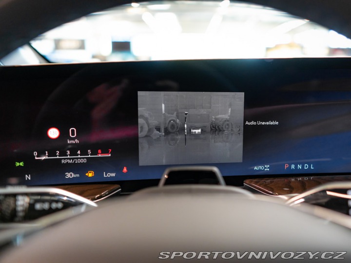 Ostatní značky Ostatní modely Cadillac Escalade 6.2 ESV Sport Platinum 20 2025