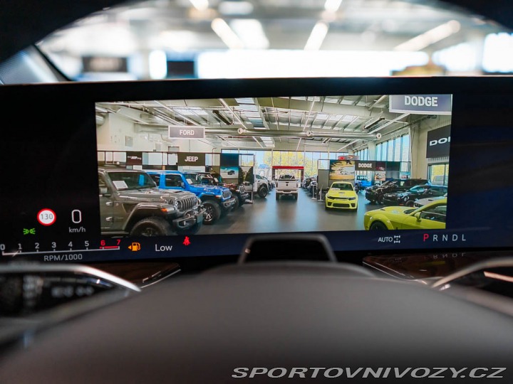 Ostatní značky Ostatní modely Cadillac Escalade 6.2 ESV Sport Platinum 20 2026