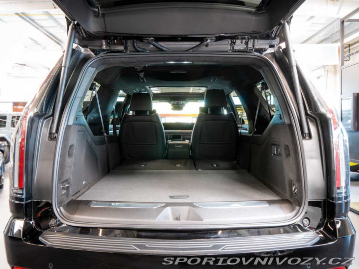Ostatní značky Ostatní modely Cadillac Escalade 6.2 ESV Sport Platinum 20 2026