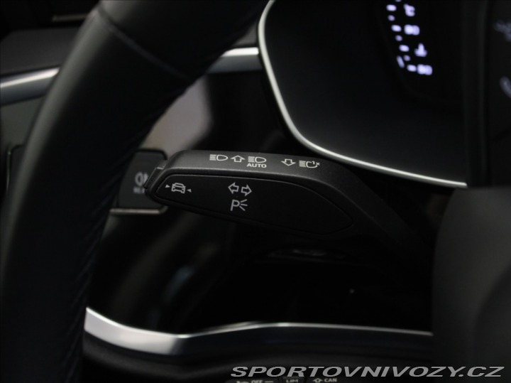 Audi Ostatní modely Q3 2,0 35TDi DSG S-Line Záru 2023