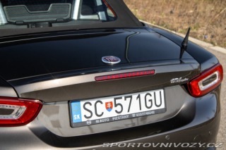 Fiat 124 Spider Lusso 1.4 Turbo MultiAir 2017