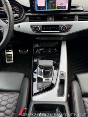 Audi RS4  2023