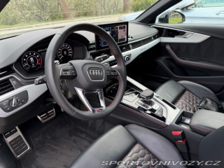 Audi RS4  2023