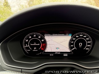 Audi RS4  2023