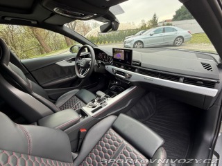 Audi RS4  2023