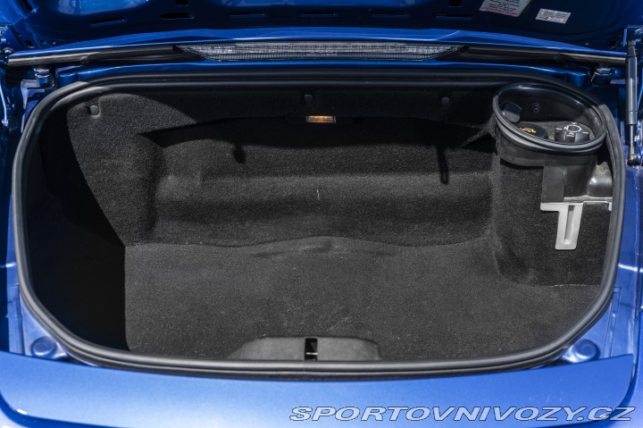 Porsche Boxster S (987, 3.2, manuál) 2005