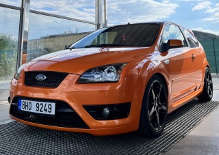 Ford Focus ST 225