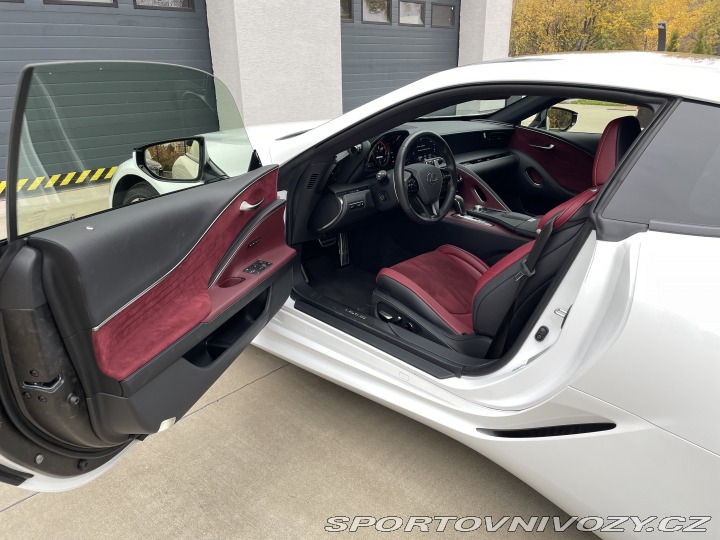 Lexus LC LC500 2017