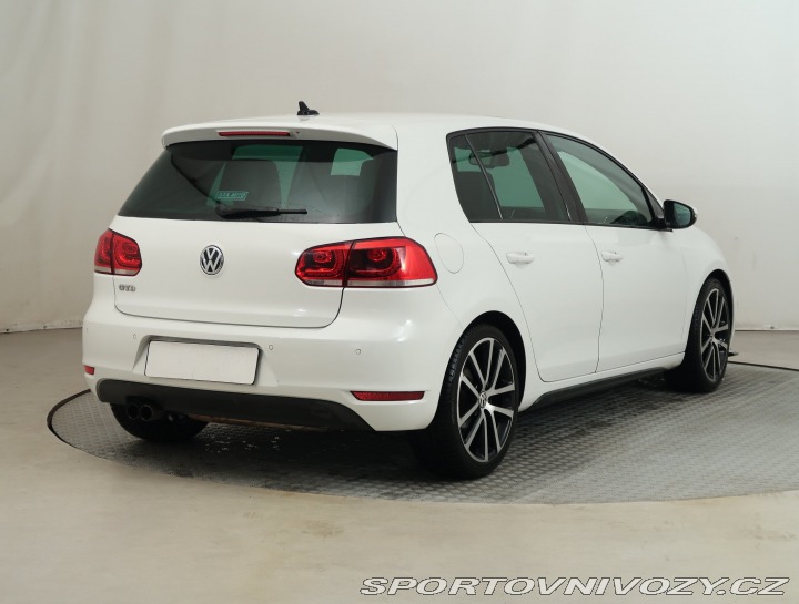 Volkswagen Golf 2.0 TDI GTD 2011