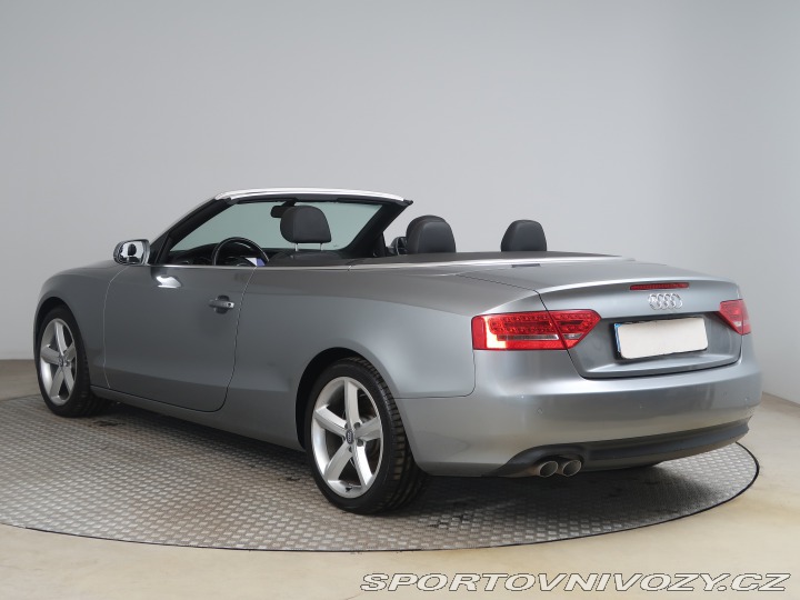 Audi A5 2.0 TDI 2011