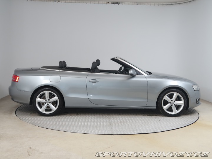 Audi A5 2.0 TDI 2011