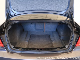 BMW 3 330 i xDrive 2011
