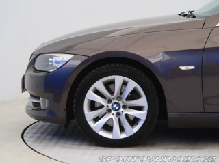 BMW 3 330 i xDrive 2011