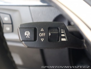 BMW 3 330 i xDrive 2011