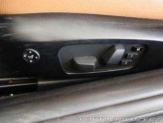 BMW 3 330 i xDrive 2011