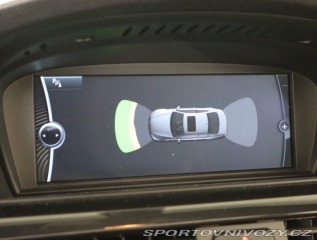 BMW 3 330 i xDrive 2011