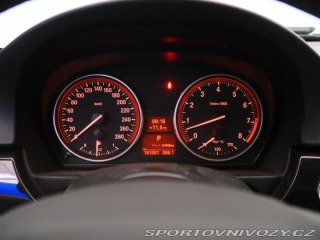 BMW 3 330 i xDrive 2011