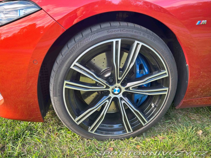 BMW 8 M850i Gran Coupé B&W 2020