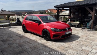 Volkswagen Golf R Performance 2018