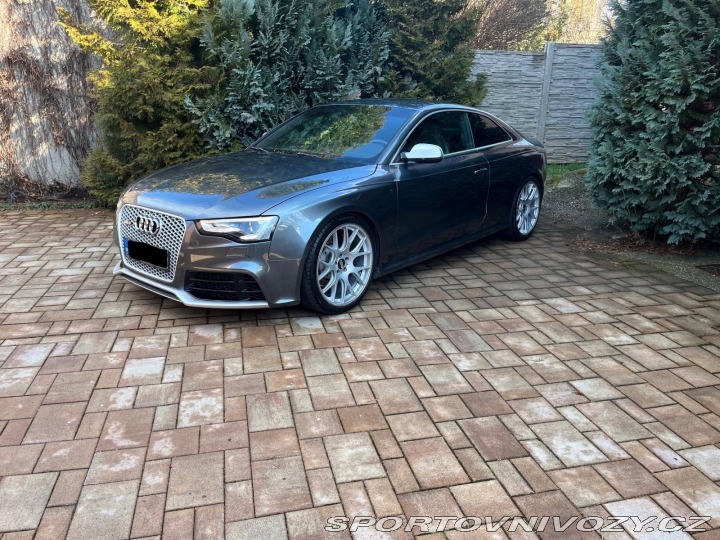 Audi RS5 2013