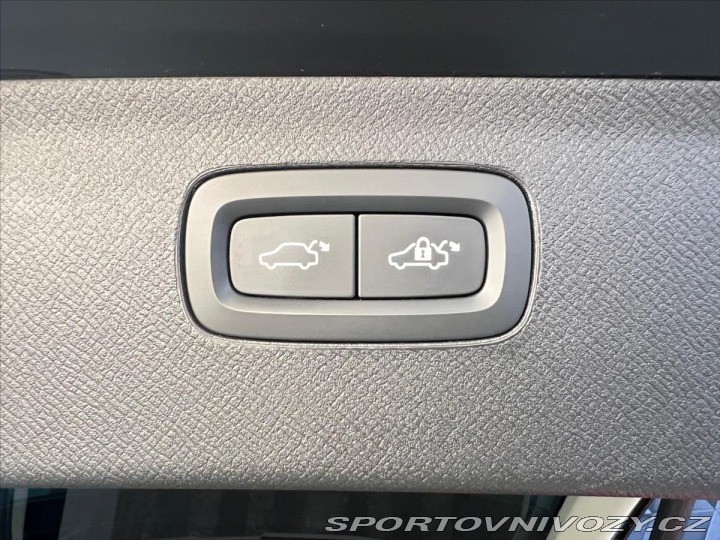 Volvo Ostatní modely XC90 B6 AWD INSCRIPTION, PANO, 2020