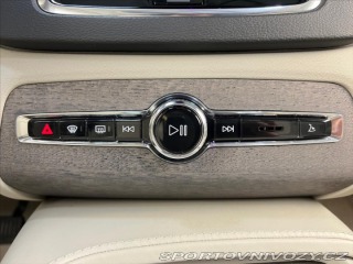 Volvo Ostatní modely XC90 B6 AWD INSCRIPTION, PANO, 2020