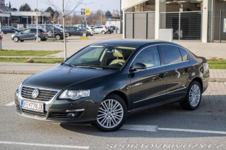 Volkswagen  Passat  3.2 V6 Highline DSG 4-Mo