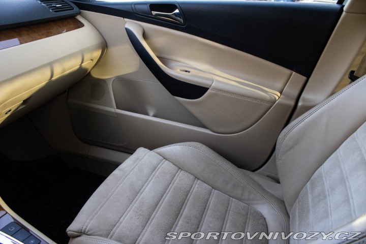Volkswagen Ostatní modely Passat  3.2 V6 Highline DSG 4-Mo 2006