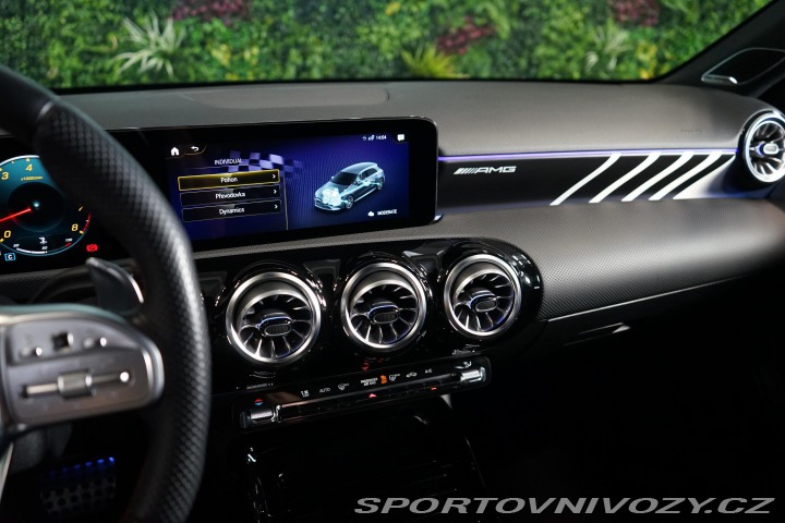 Mercedes-Benz A A35 AMG 4M Záruka Burm 2022