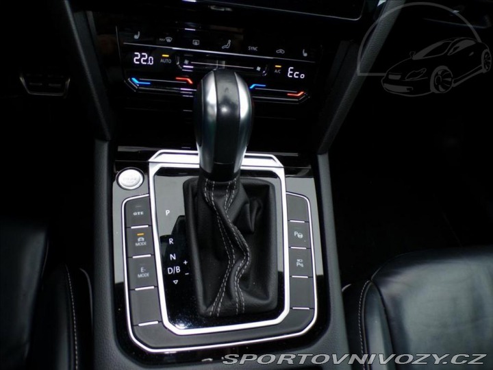 Volkswagen Arteon 1,4TSI eHybrid R-line,DSG 2021