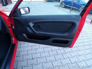 BMW 3 1,8 316i,KLIMATIZACE 2002