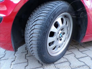 BMW 3 1,8 316i,KLIMATIZACE 2002