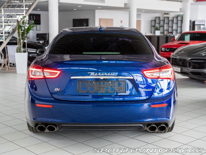Maserati Ghibli 2015