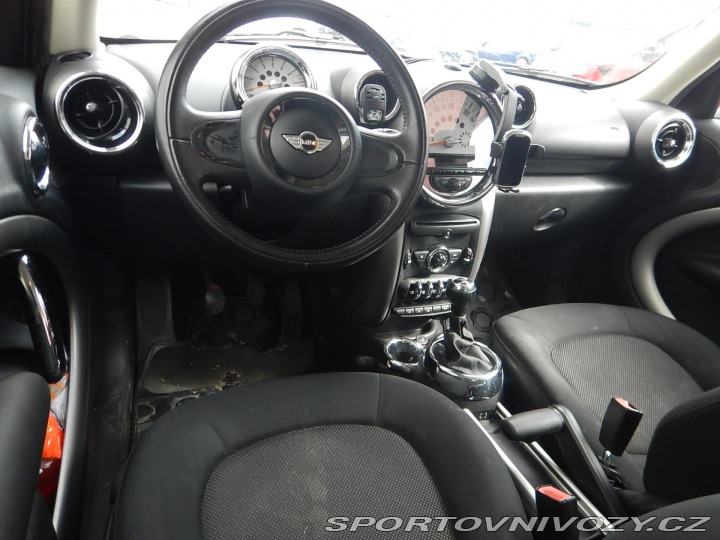 Mini Countryman 1.6i, KLIMA 2011