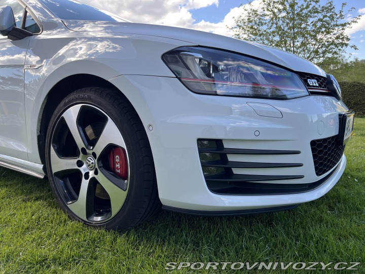 Volkswagen Golf GTI Performance 2014