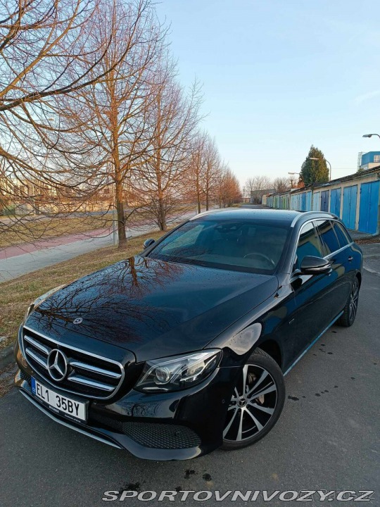 Mercedes-Benz E E 300 de 2019