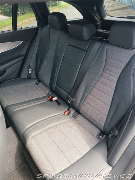 Mercedes-Benz E E 300 de 2019