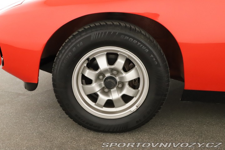 Porsche 924 1977