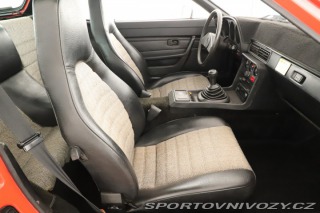 Porsche 924  1977