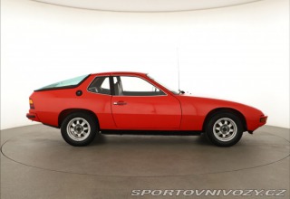 Porsche 924  1977