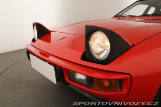 Porsche 924  1977