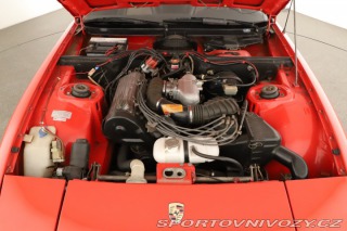 Porsche 924  1977